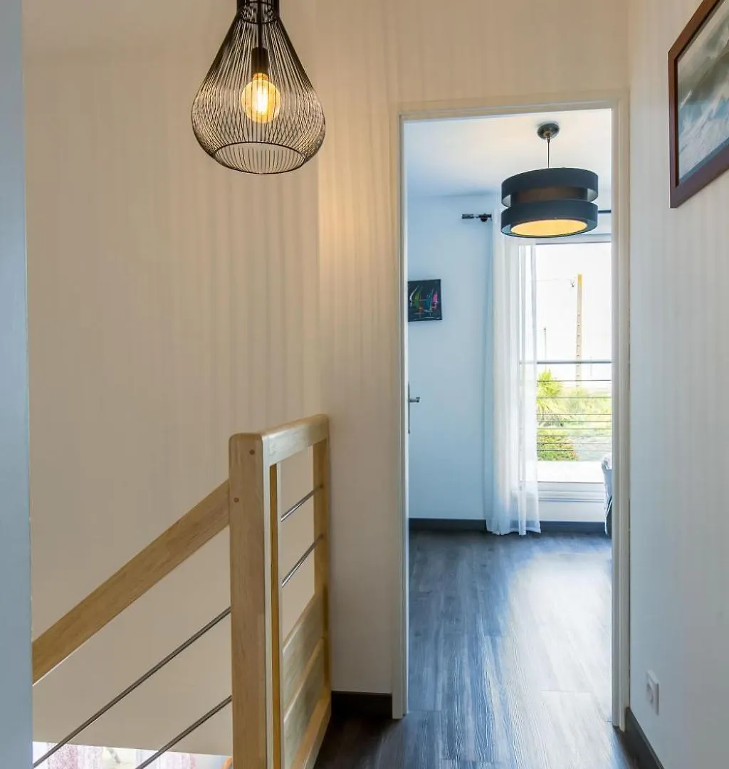 Holiday Home Kernic Ty By Interhome Plounévez-Lochrist